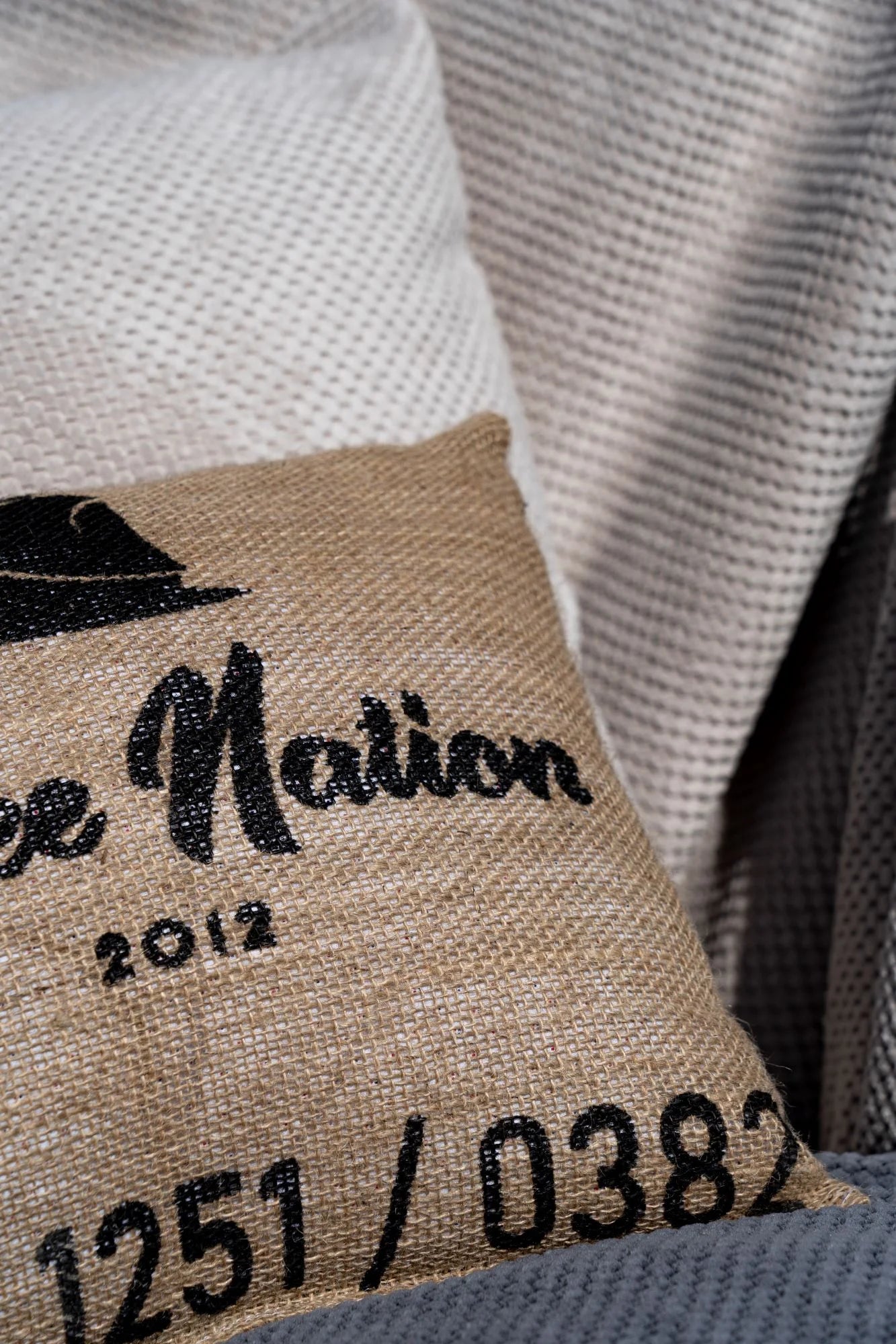 Fauteuil suspendu en toile de jute avec support | Coffee XXL